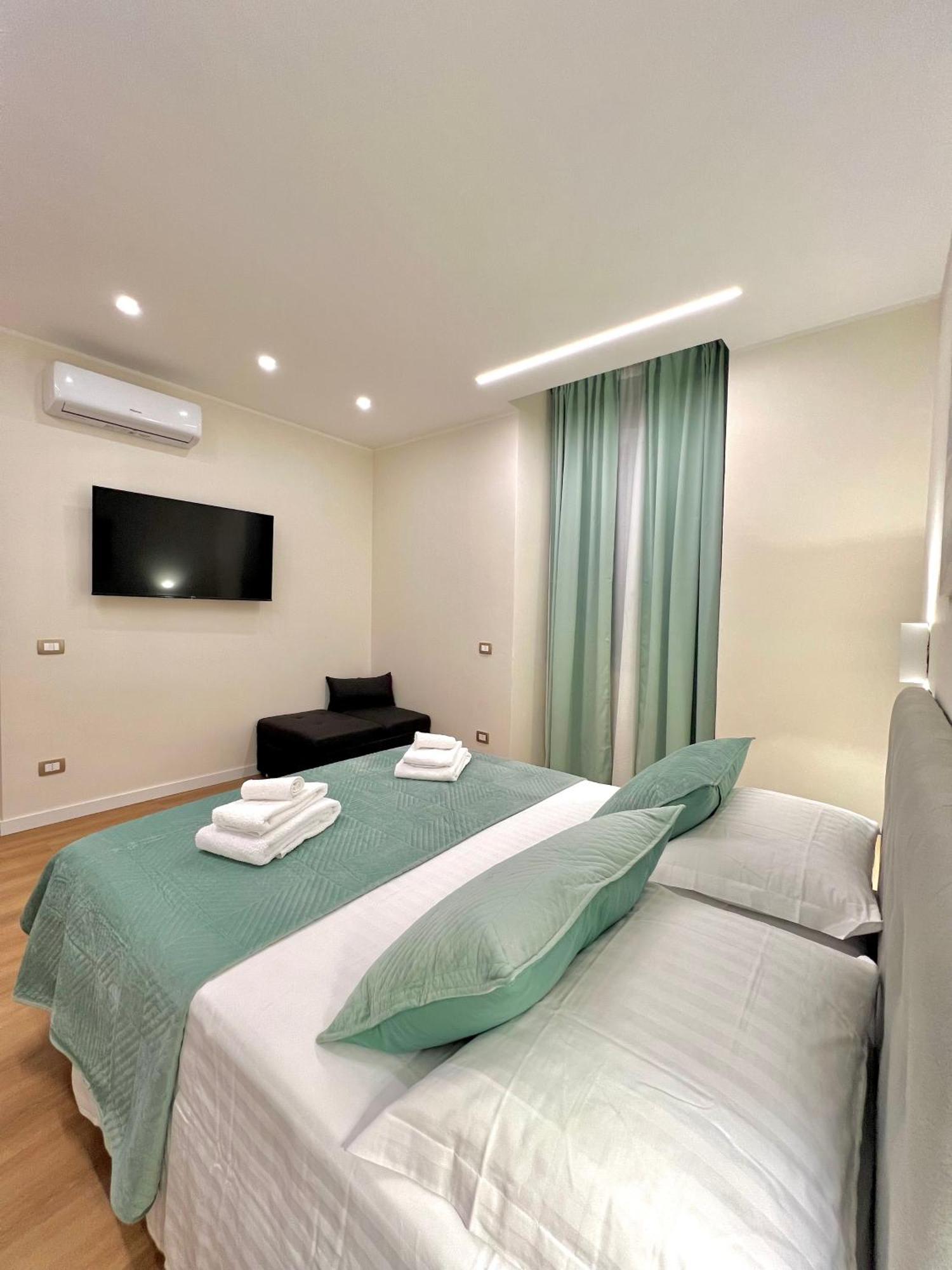 The Dream Apartment 100 M Dal Mare Савона Экстерьер фото